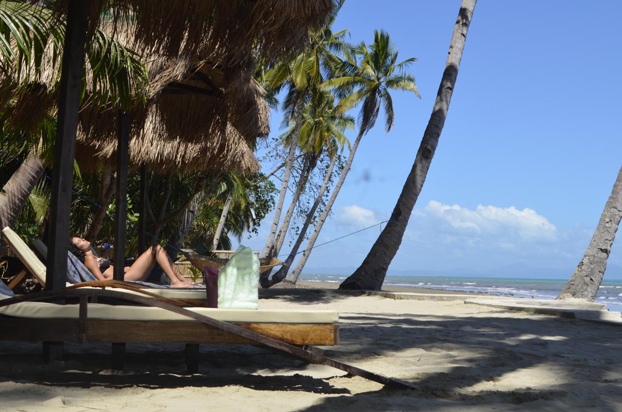 Peace & Love Beach Club Hotel Roxas  Exterior photo