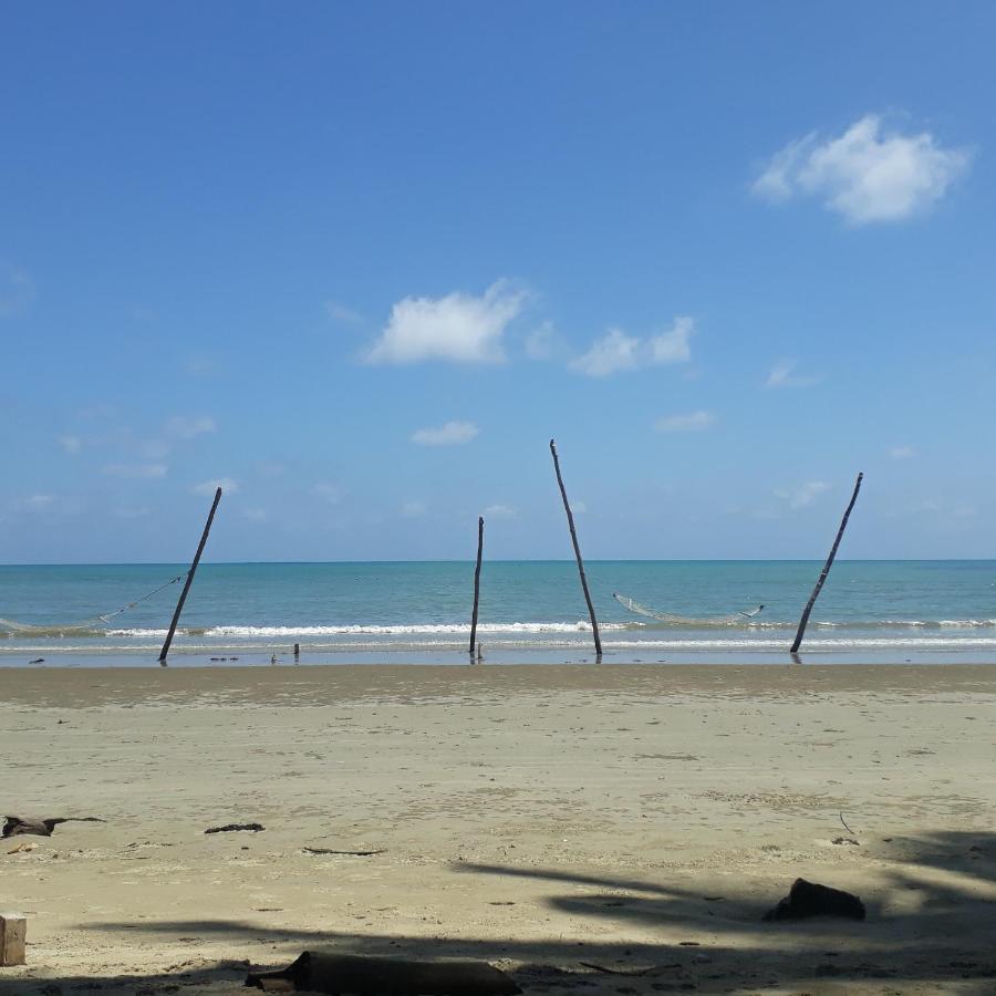 Peace & Love Beach Club Hotel Roxas  Exterior photo